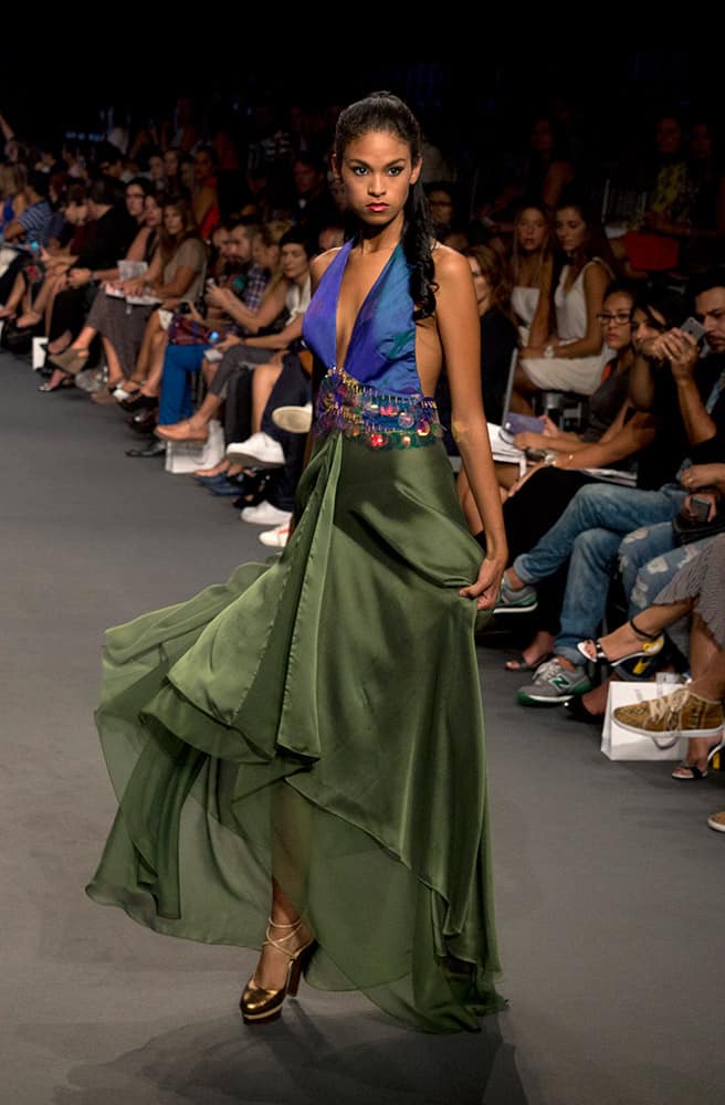 A model wears a creation from the Carolina Tola autumn/winter collection during Fashion Week in Lima, Peru.