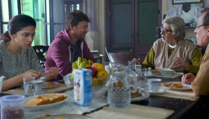 &#039;Piku&#039; will take you to the drawing room of a family: Shoojit Sircar