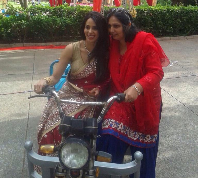 Mallika Sherawat ‏:- Jaat girls on a motorbike:)!!! -twitter