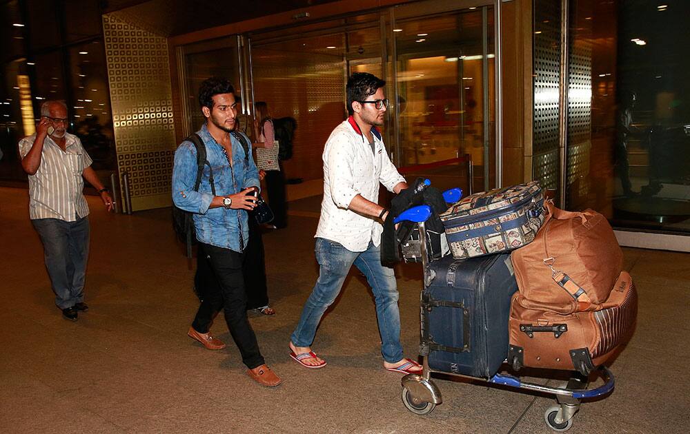 Indians evacuated from Yemen arrive at Chhatrapati Shivaji International Airport in Mumbai.