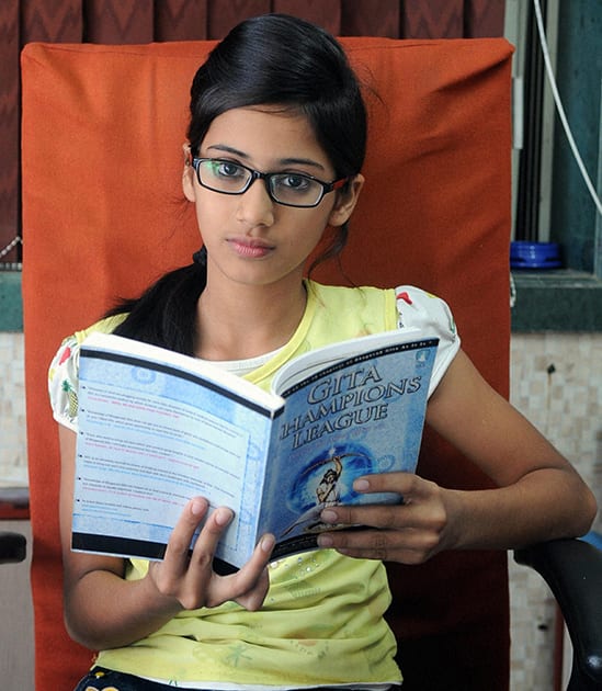 Mariyan Asif Siddiqui, a class VI student won the first prize of an inter-school Bhagavad Gita competition Gita Champions League for explaining the teachings of the scripture in the best possible manner, organised by International Society for Krishna Consciousness (ISKCON) in Mumbai. 