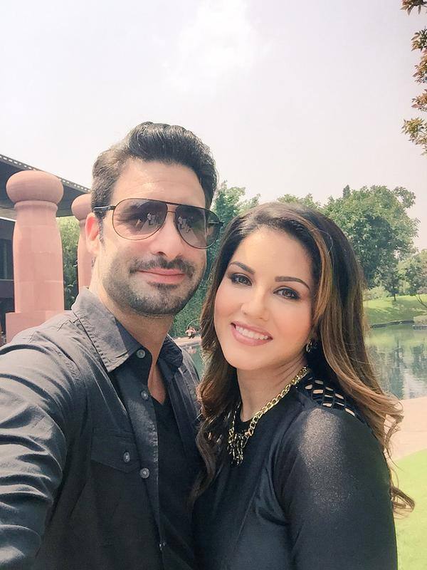 Stayed at Dusit Devarana in Delhi Amazing resort!Great time w/ @TSeries crew!You guys rock! @DanielWeber99 @LeelaFilm - twitter@SunnyLeone