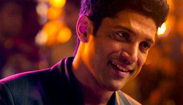 Farhan Akhtar&#039;s Twitter family crosses 5 million mark!