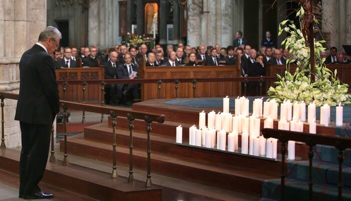 Germanwings crash victims remembered with candles and angels