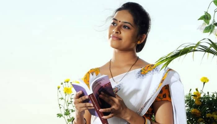 Happy with girl-next-door tag: Sri Divya