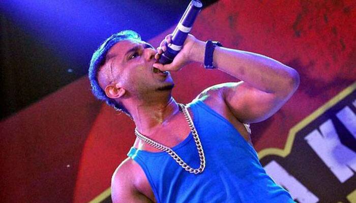 Rapper Crazy King takes a dig at Honey Singh