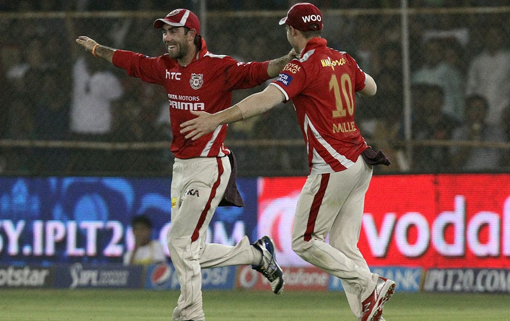 KINGS XI PUNJAB PLAYERS CELEBRATES A WICKET OF STEVEN SMITH OF RAJASTHAN ROYALS DURING THE IPL MATCH AGAINST KINGS XI PUNJAB IN AHMEDABAD.