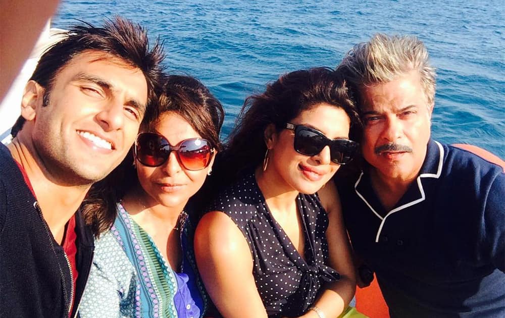 priyanka chopra ‏:- The Mehra Familia.. Counting our blessings.. @ShefaliShah9 @AnilKapoor @RanveerOfficial #DDD #ThugLife -twitter