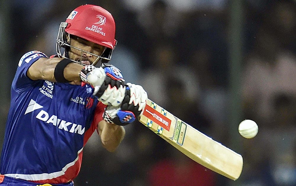 Delhi Daredavils batsman J P Duminy plays a shot during IPLt 20 match against Mumbai Indians in New Delhi.