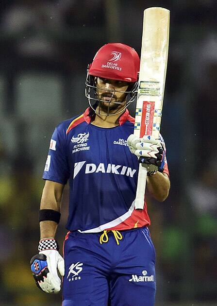 Delhi Daredavils batsman J P Duminy celebrates his 50 during IPLt 20 match with Mumbai Indians in New Delhi.