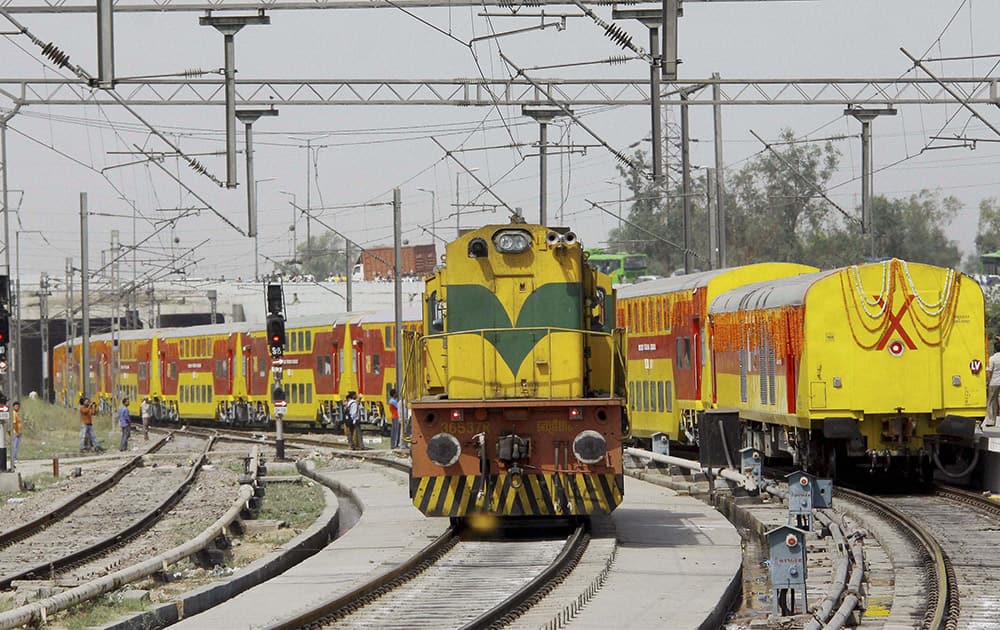 Double decker train which was flagged off by Union Home Minister Rajnath Singh from Delhi to Lucknow at Anand Vihar Railway station, New Delhi.
