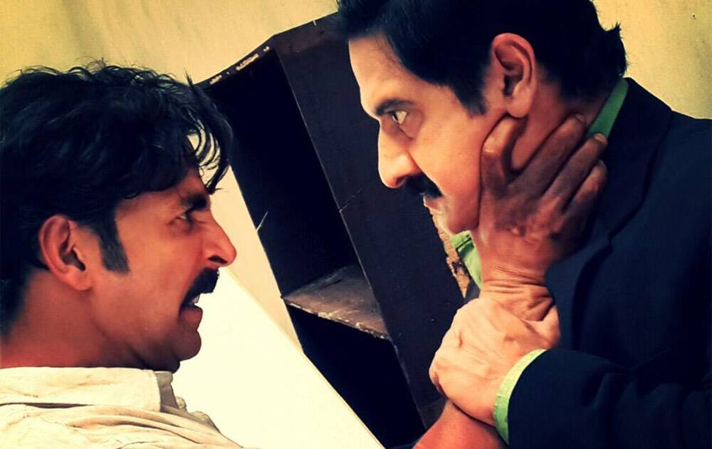 When some1 gets in ur face after committing a sin,Gabbar knows just what to do!9 days to go til #GabbarIsBack Tik Tok. Twitter‏@akshaykumar 