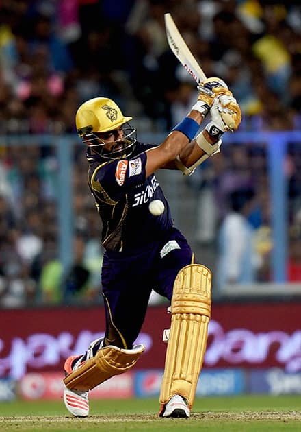 KKR batsman Robin Uthappa plays a shot during an IPL match against CSK at Eden Garden in Kolkata.