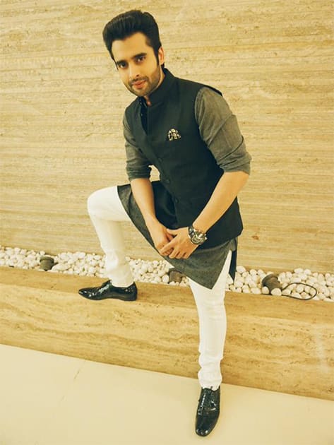 @jackkybhagnani strikes a pose before heading out to an event last night. 