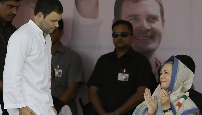 Amid speculation over Rahul Gandhi&#039;s elevation, Sonia calls key Congress meet on May 6