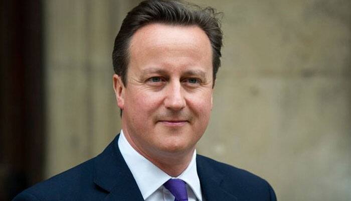 UK PM woos Indian-origin voters, says &#039;phir ek baar Cameron sarkar&#039;