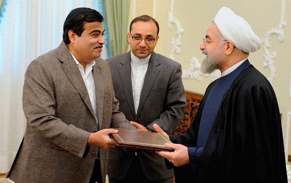 Union Minister for Road Transport & Highways and Shipping, Nitin Gadkari calling on the President of Iran, Mohsen Rouhani, in Tehran.