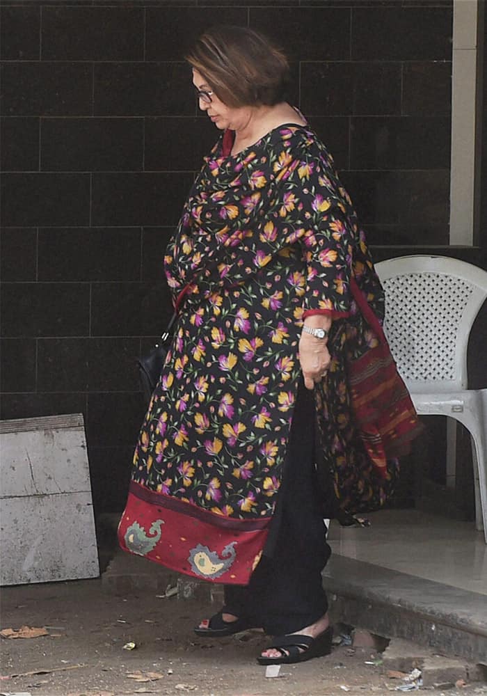 Helen leaves from Salman Khans residence in Mumbai. The Bombay High Court on Friday suspended Salman Khans five year prison sentence in the hit-and-run case. 