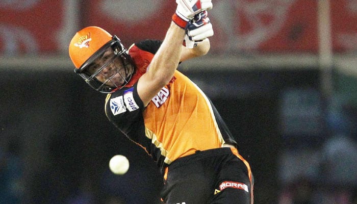 IPL 2015: Sunrisers Hyderabad hold nerves to beat Delhi Daredevils, move to fourth place