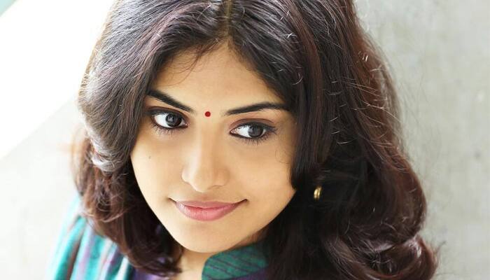 Manjima Mohan replaces Pallavi Subhash in &#039;Achcham Yenbadhu...&#039;