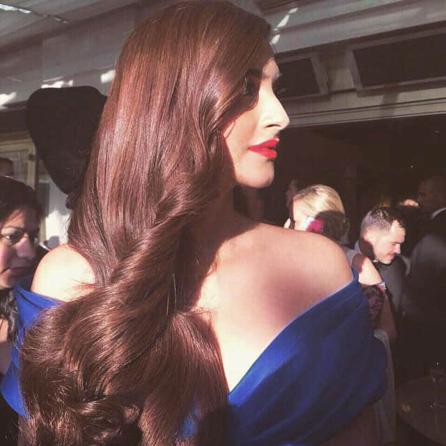 Sonam Kapoor ‏:- Thanks for the #marathonglamour @lorealparisin #cannes2015 -twitter