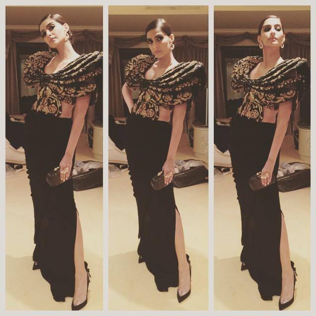 Sonam Kapoor poses in Abu Jani-Sandeep Khosla at Cannes 2015 -twitter