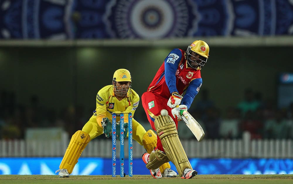 Chris Gayle of Royal Challengers Bangalore plays a shot against Channai Super Kings during 2nd qualifier match of IPL 8 at Ranchi.