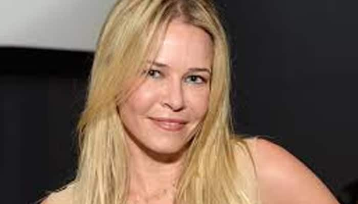 Chelsea Handler goes topless in Bahamas