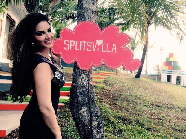 EXCLUSIVE! @SunnyLeone on the set of #Splitsvilla 8. @MTVSplitsvilla -twitter