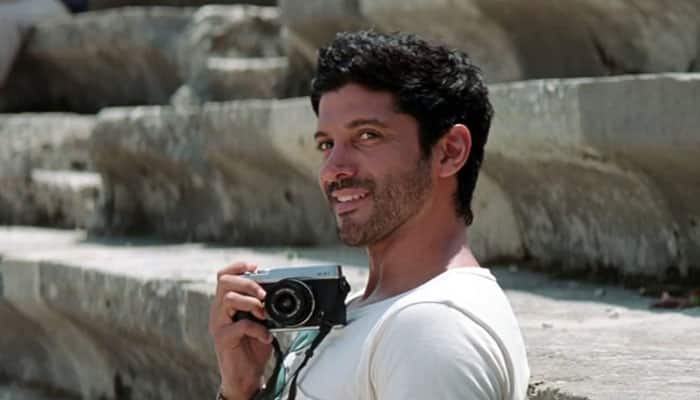 Farhan Akhtar puts vanilla icecream face pack to coax pet dog to lick