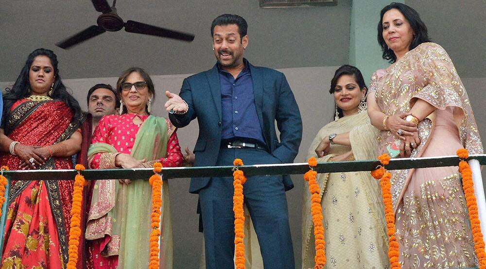 Salman Khan attends the wedding reception of his sister Arpita Khan in her home town.