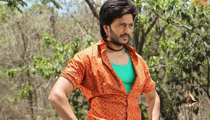 On father&#039;s 70th birth anniversary, Riteish Deshmukh gets nostalgic