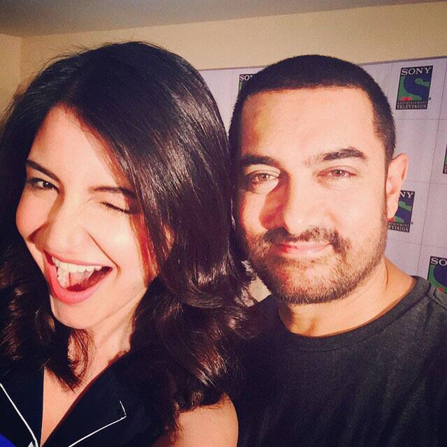 FARAH ALI ‏@AnushkaSharma :- Reconnecting with PK  at the TV premier shoot  #AamirKhan #PK -instagram
