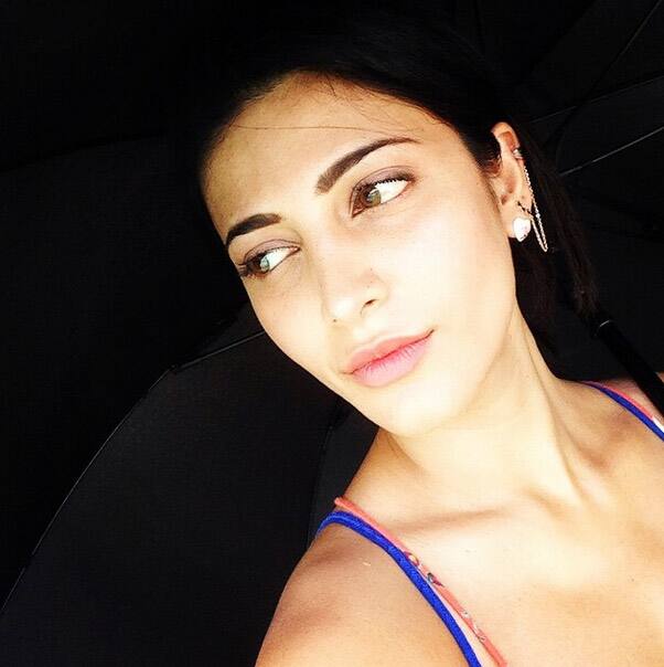 It's sunny and beautiful in Seychelles !! Wish you were here xoxo - Instagram@shrutzhaasan