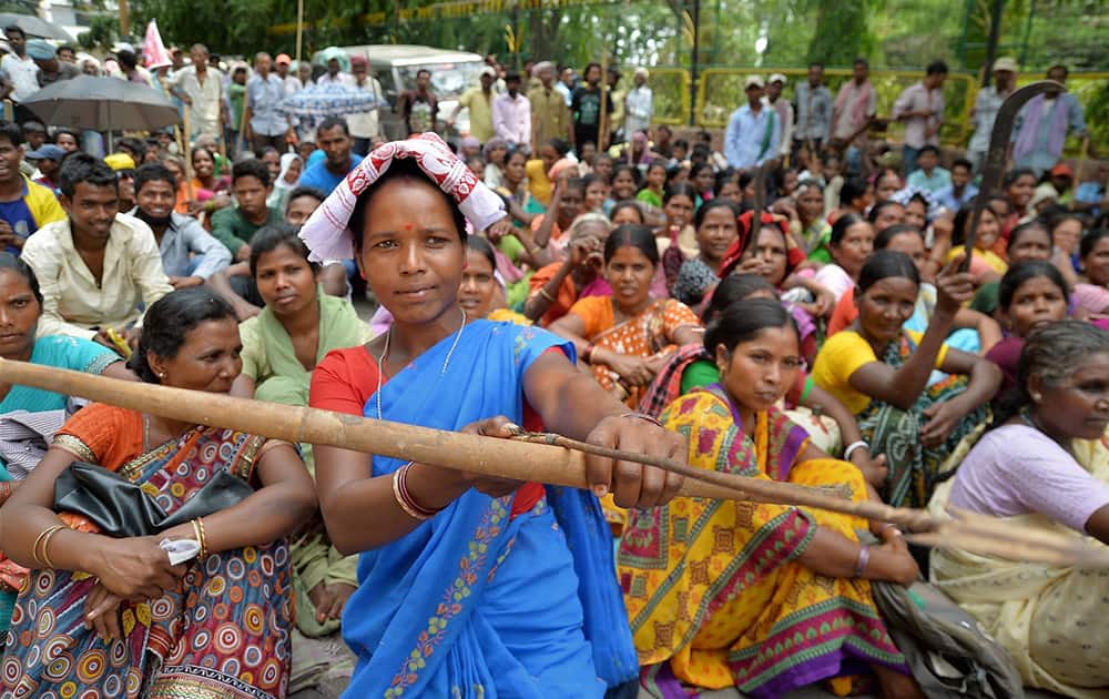 Tribals protest against Land Acquisition Bill near Raj Bhawan in Ranchi.