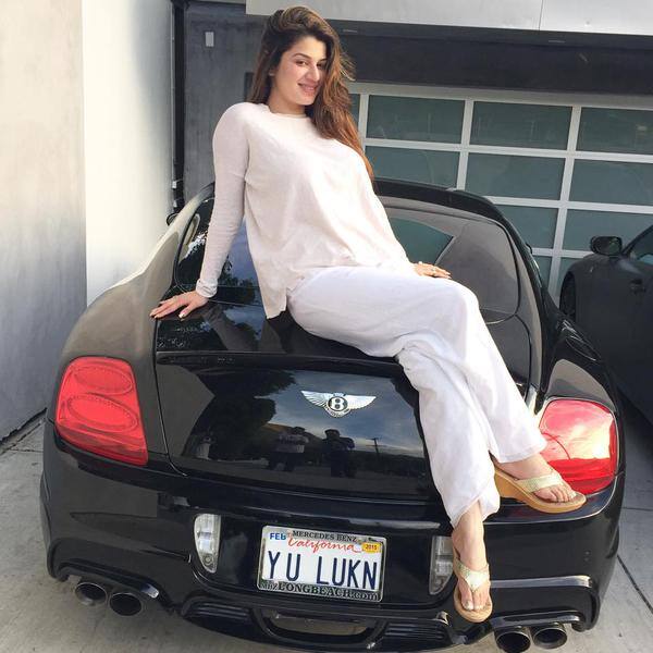 Kainaat Arora Coming with #Secret in Hindi #Mogalipuvvu  in #Telugu  Twitter@kainaatarora