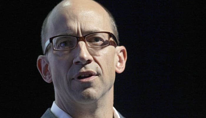 Twitter CEO Costolo out as growth pressure mounts