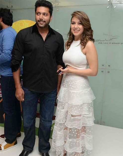 @ihansika at #RomeoJuliet Premiere Show at Sathyam Cinemas Twitter@ihansika