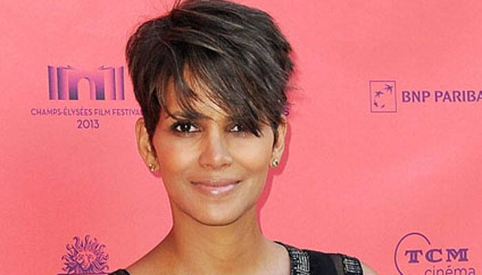 It&#039;s not easy being a working mom: Halle Berry