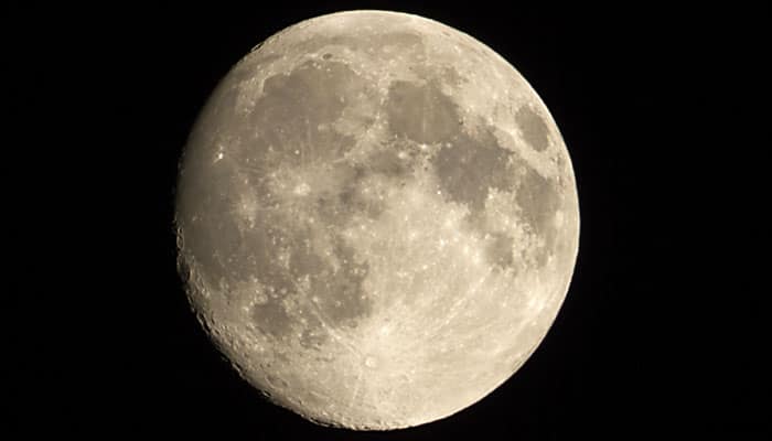 Earthquakes occur on moon too: Study | Space News | Zee News