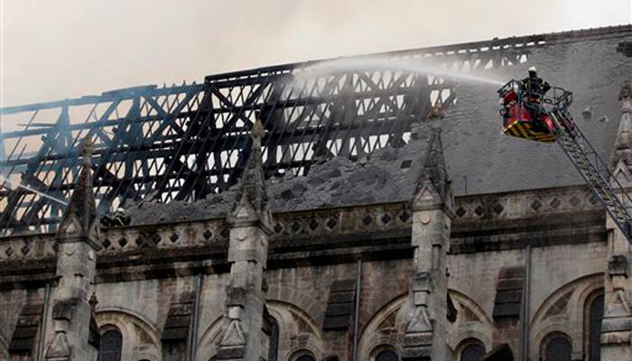 Fire destroys 19th century basilica of St Donatien