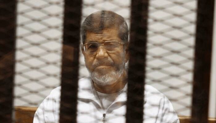Egypt court hands Morsi death sentence in blow to Muslim Brotherhood