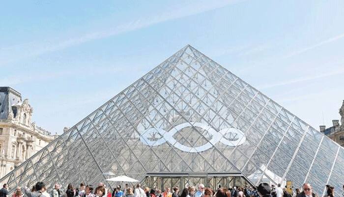 Paris Louvre denies Israeli `discrimination` claims