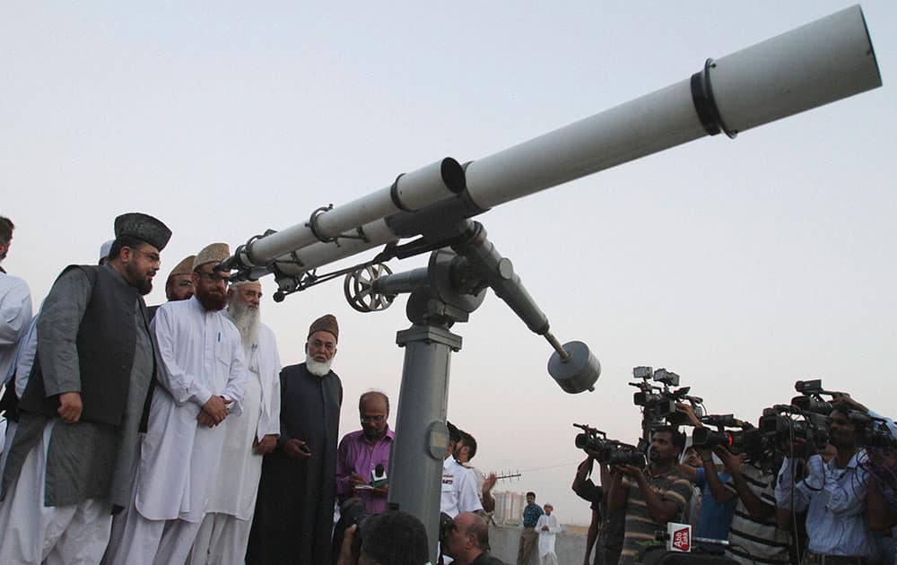 Pakistani clerics take part in a moon sighting event for Ramadan in Karachi, Pakistan.