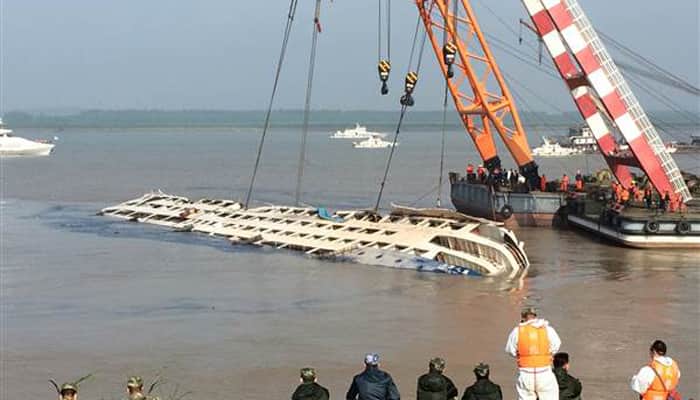 China cargo ship capsizes on Yangtze, casualties unknown
