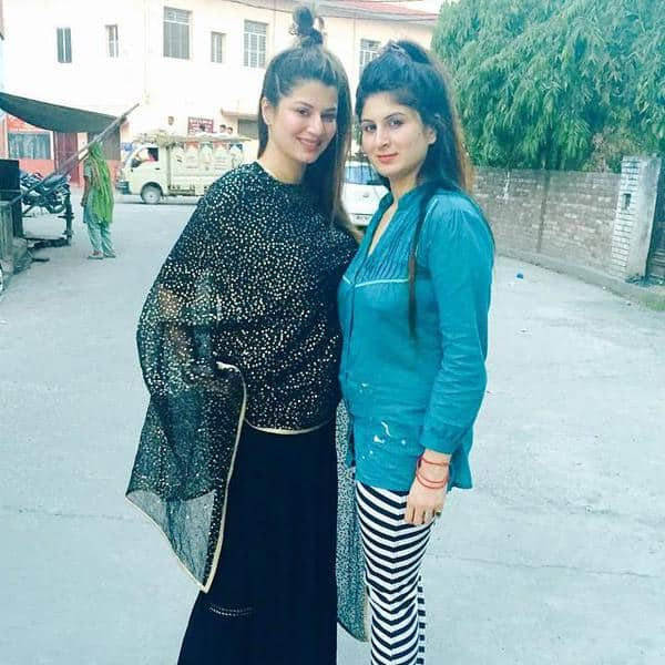 @kainaatarora two #Lovelyz #angel in #earth #kainaat and #khusboo Twitter@kainaatarora