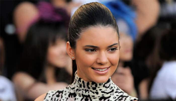 Yeezus! Kendall Jenner rocks &#039;no pants with Kanye West sweater&#039; look