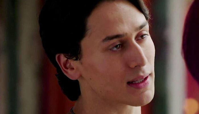 &#039;Fitness freak&#039; Tiger Shroff wants to incorporate yoga in daily life