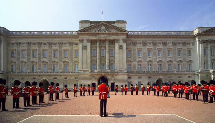Two UK school boys caught plotting to blow up Buckingham Palace