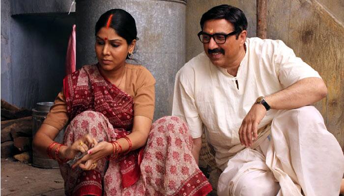 Delhi court restrains release of controversial movie &#039;Mohalla Assi&#039;